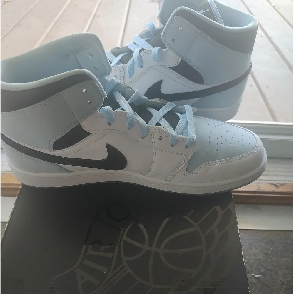 Jordan 1 Mid SE Ice Blue Black‎ White Mens Sneakers DV1308-104 Size 12